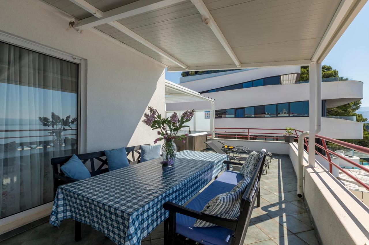 Ferienwohnung Seaside Penthouse With Hot Tub Sky Living Split Exterior foto